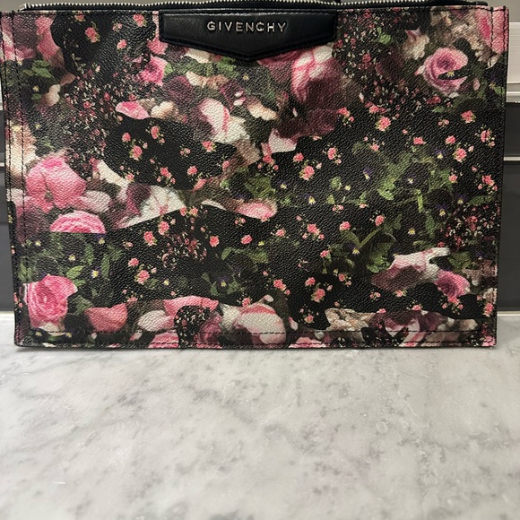 Givenchy Paris Floral Black and Pink clutch/slim pouch - Picture 1 of 11